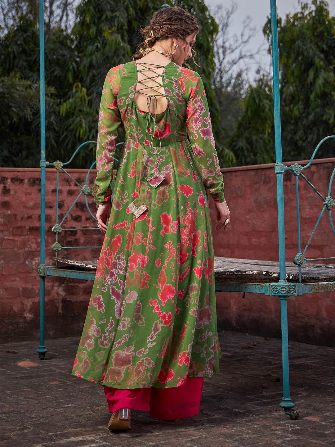 Women Abstract Printed Anarkali Kurta
