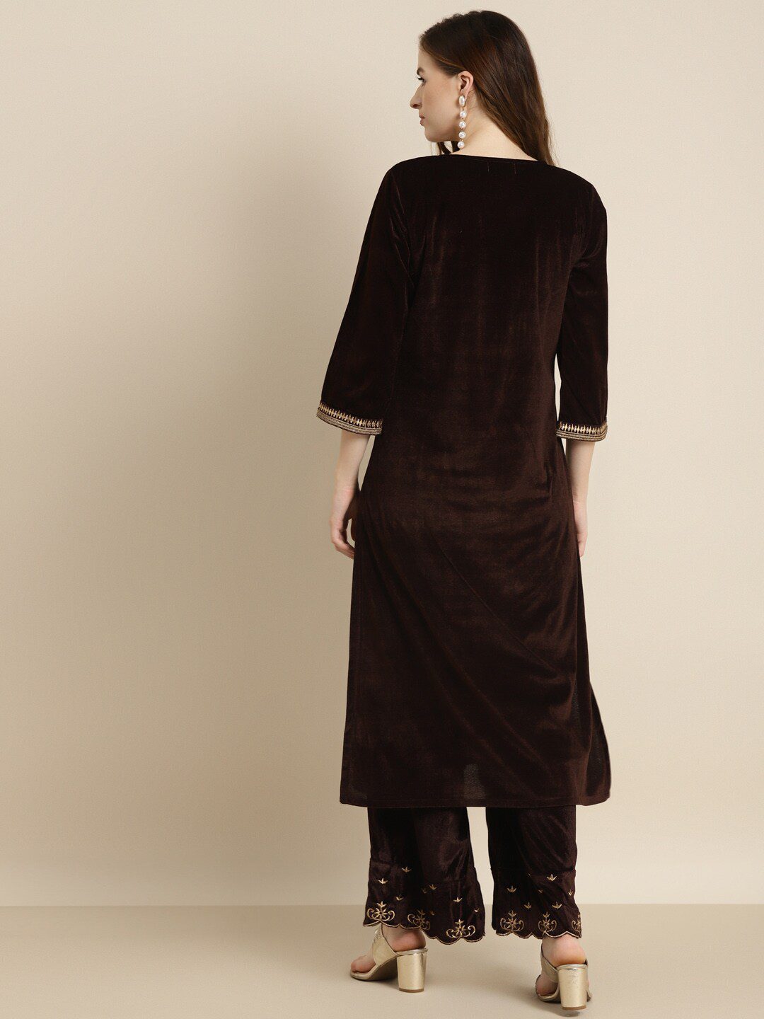 Women Brown & Gold-Toned Ethnic Motifs Embroidered Velvet Kurta