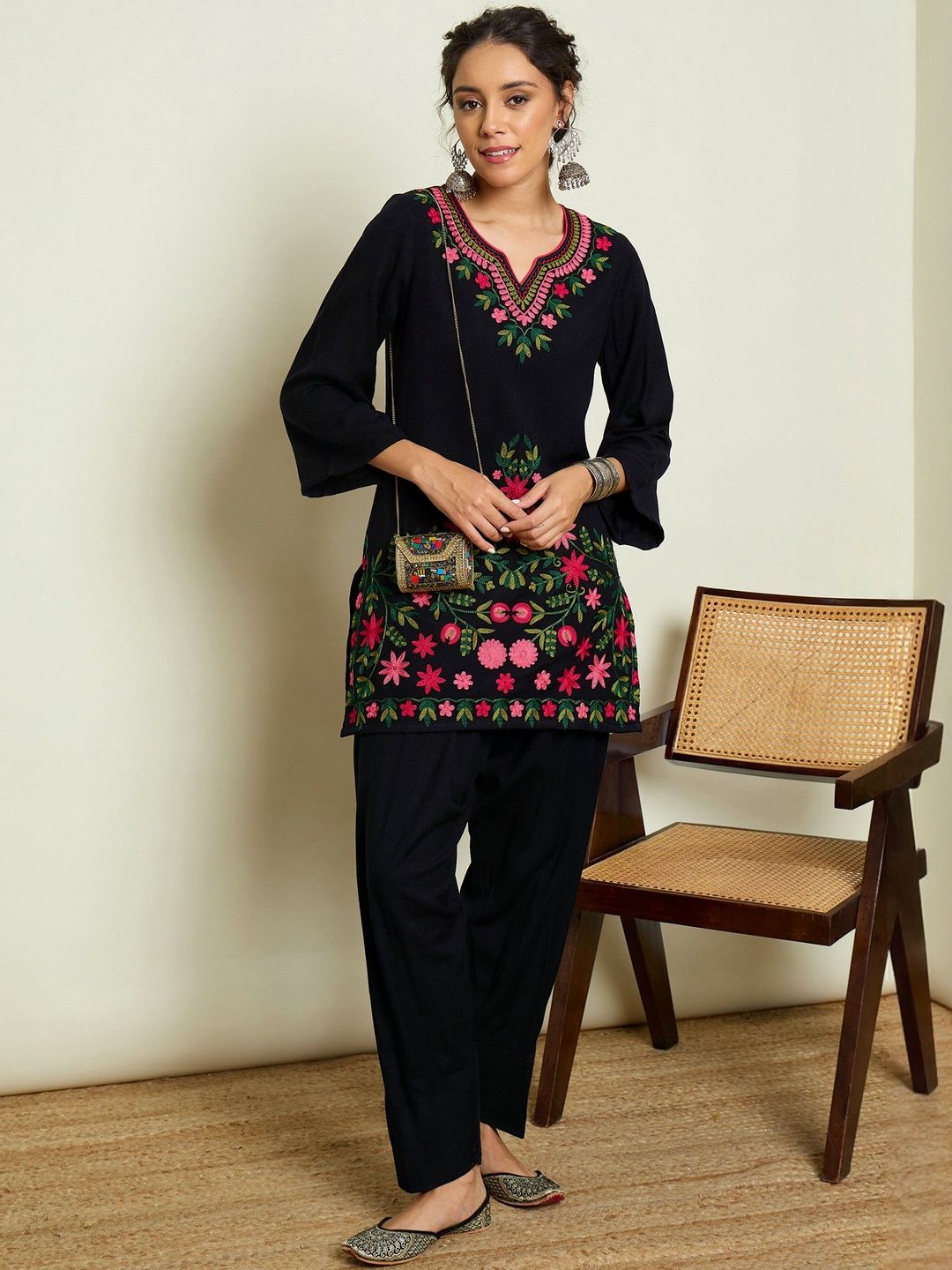 Women Embroidered Regular Thread Work Woollen Kurta with Trousers