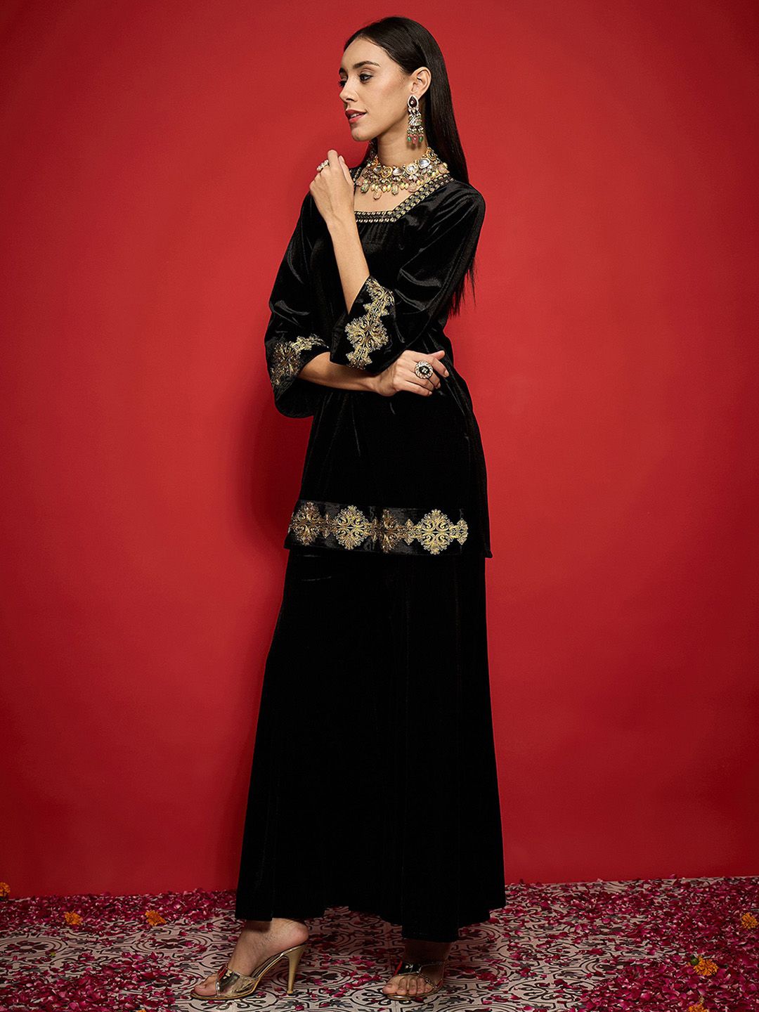 Women Embroidered Regular Velvet Kurta with Palazzos