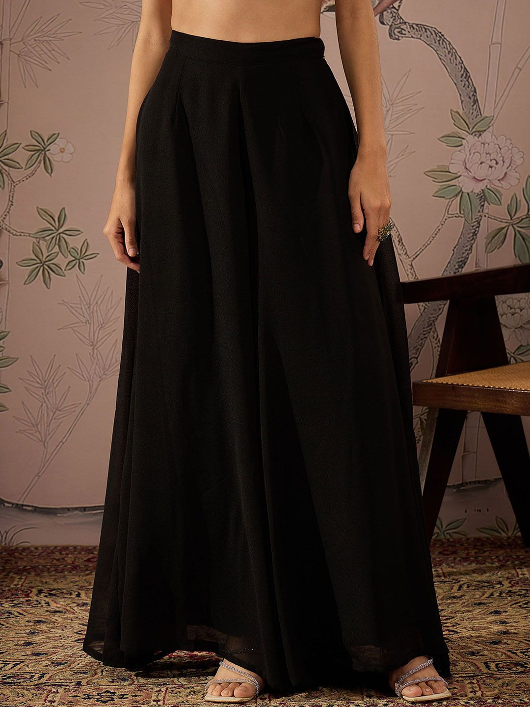 Women Embroidered Sequinned Kurta with Palazzos