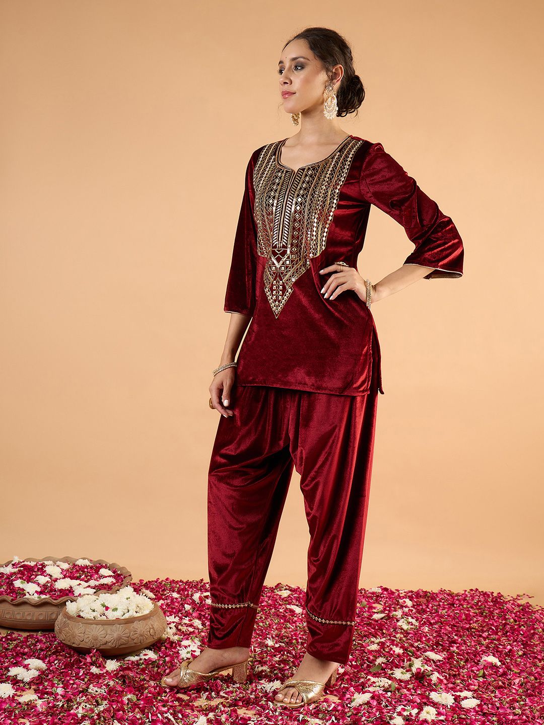 Women Ethnic Motifs Embroidered Above Knee Regular Kurta with Patiala