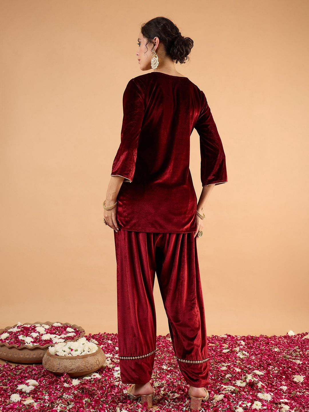 Women Ethnic Motifs Embroidered Above Knee Regular Kurta with Patiala