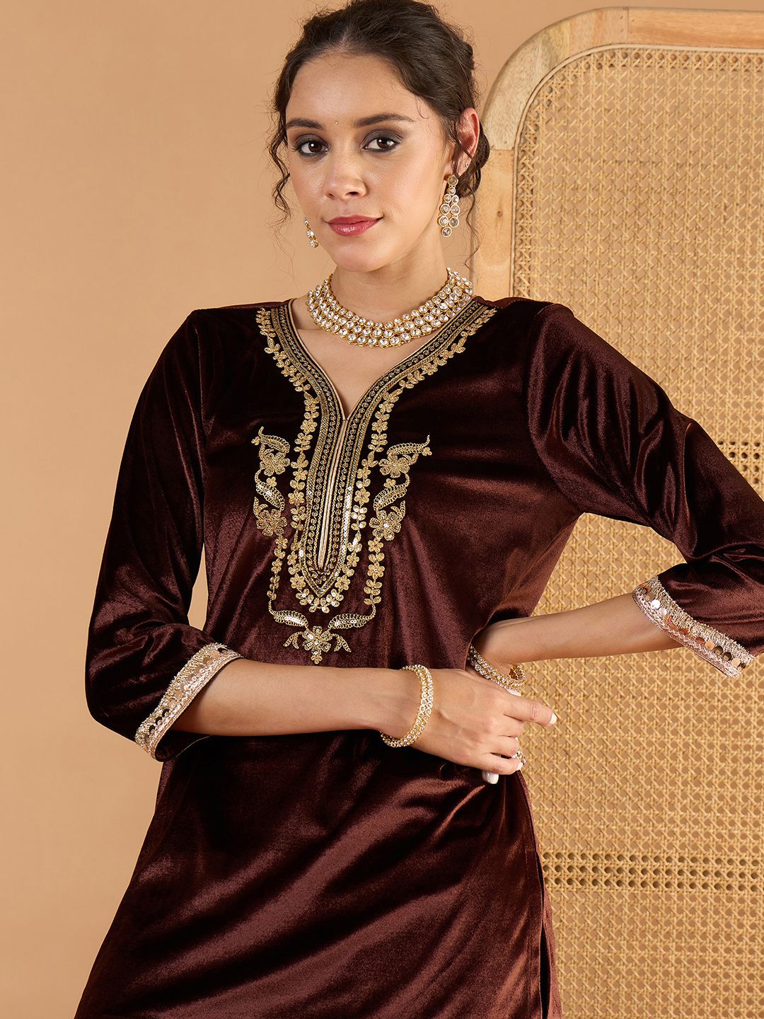 Women Ethnic Motifs Embroidered Kurta with Palazzo