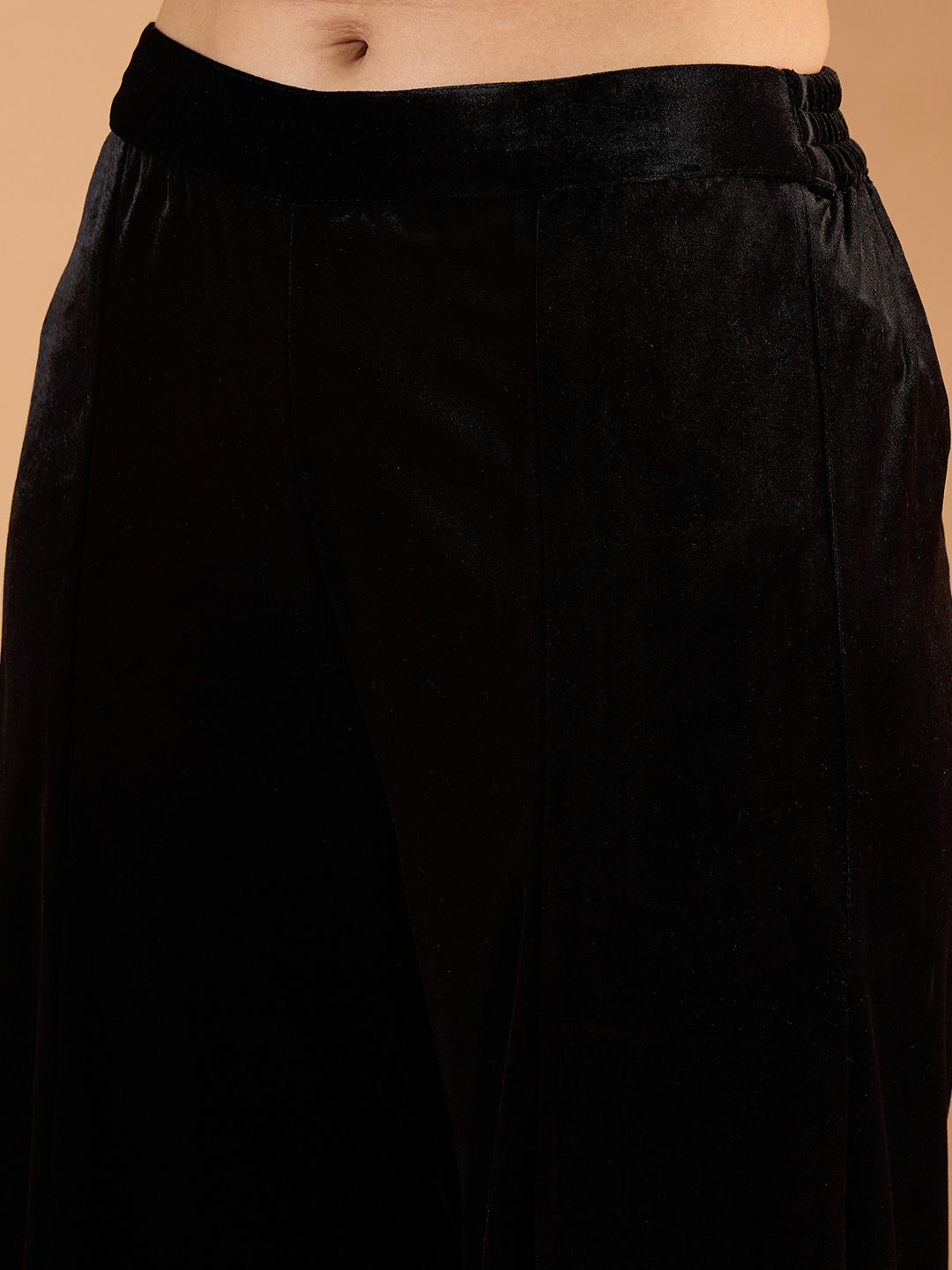 Women Ethnic Motifs Embroidered Kurta with Palazzo