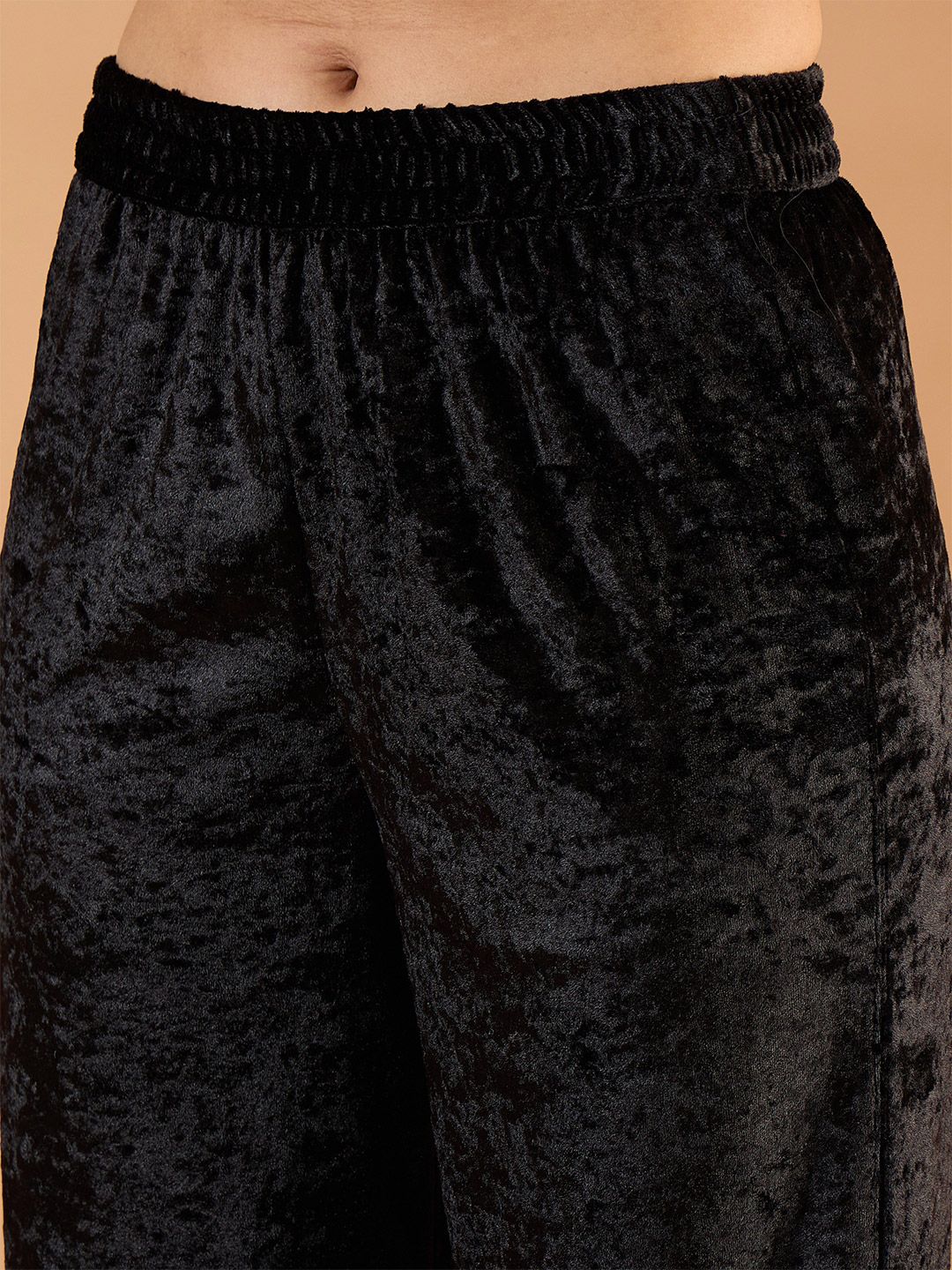 Women Ethnic Motifs Embroidered Kurta with Palazzo