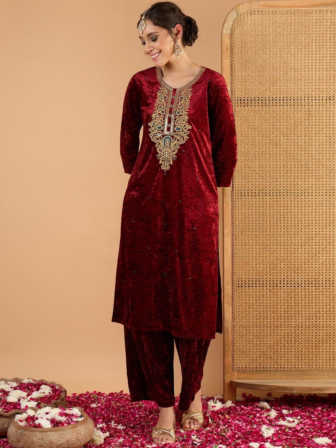 Women Ethnic Motifs Embroidered Zari Work Velvet Kurta with Trousers