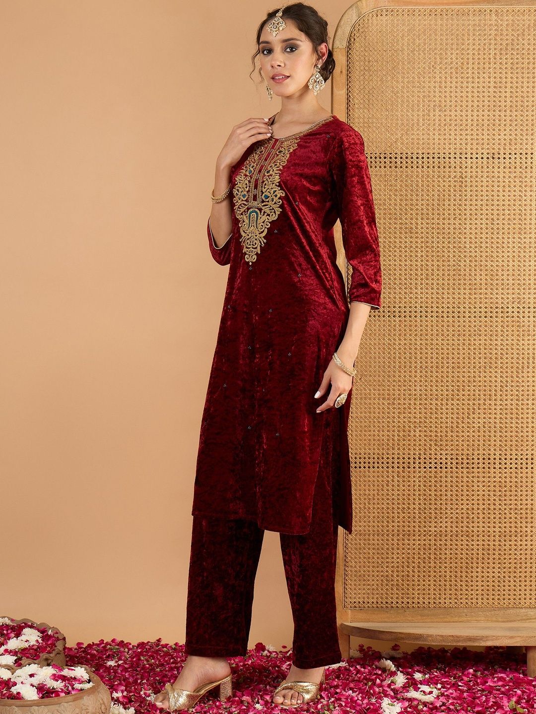 Women Ethnic Motifs Embroidered Zari Work Velvet Kurta with Trousers