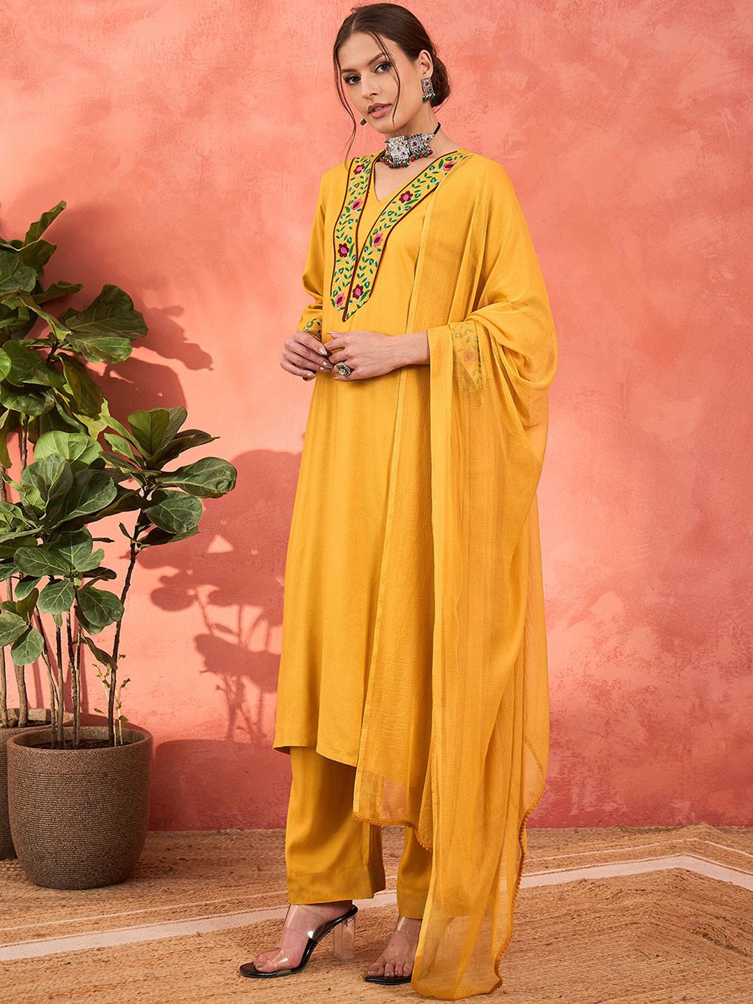 Women Floral Embroidered Kurta with Palazzo & Dupatta