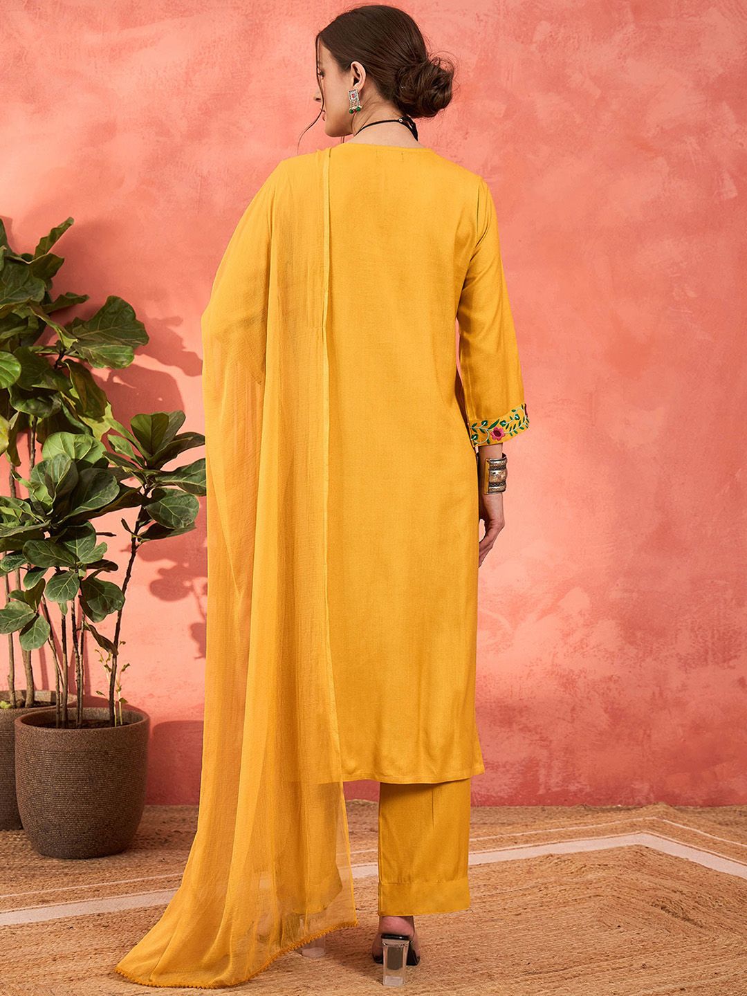 Women Floral Embroidered Kurta with Palazzo & Dupatta