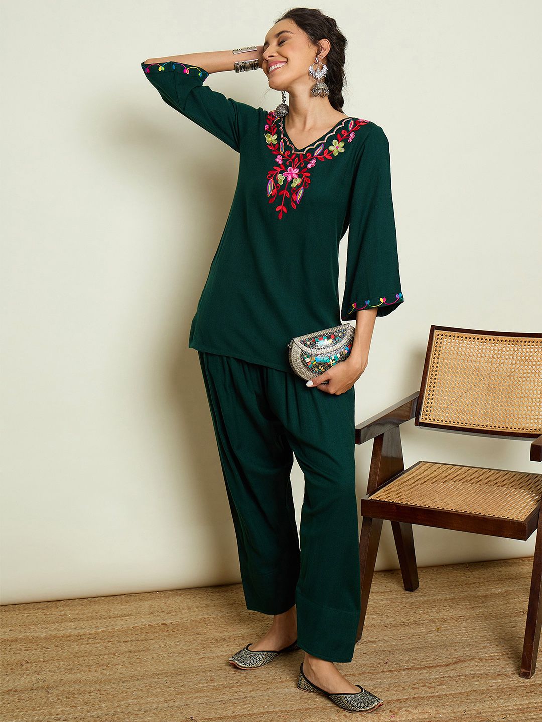 Women Floral Embroidered Wollen Kurta with Patiala