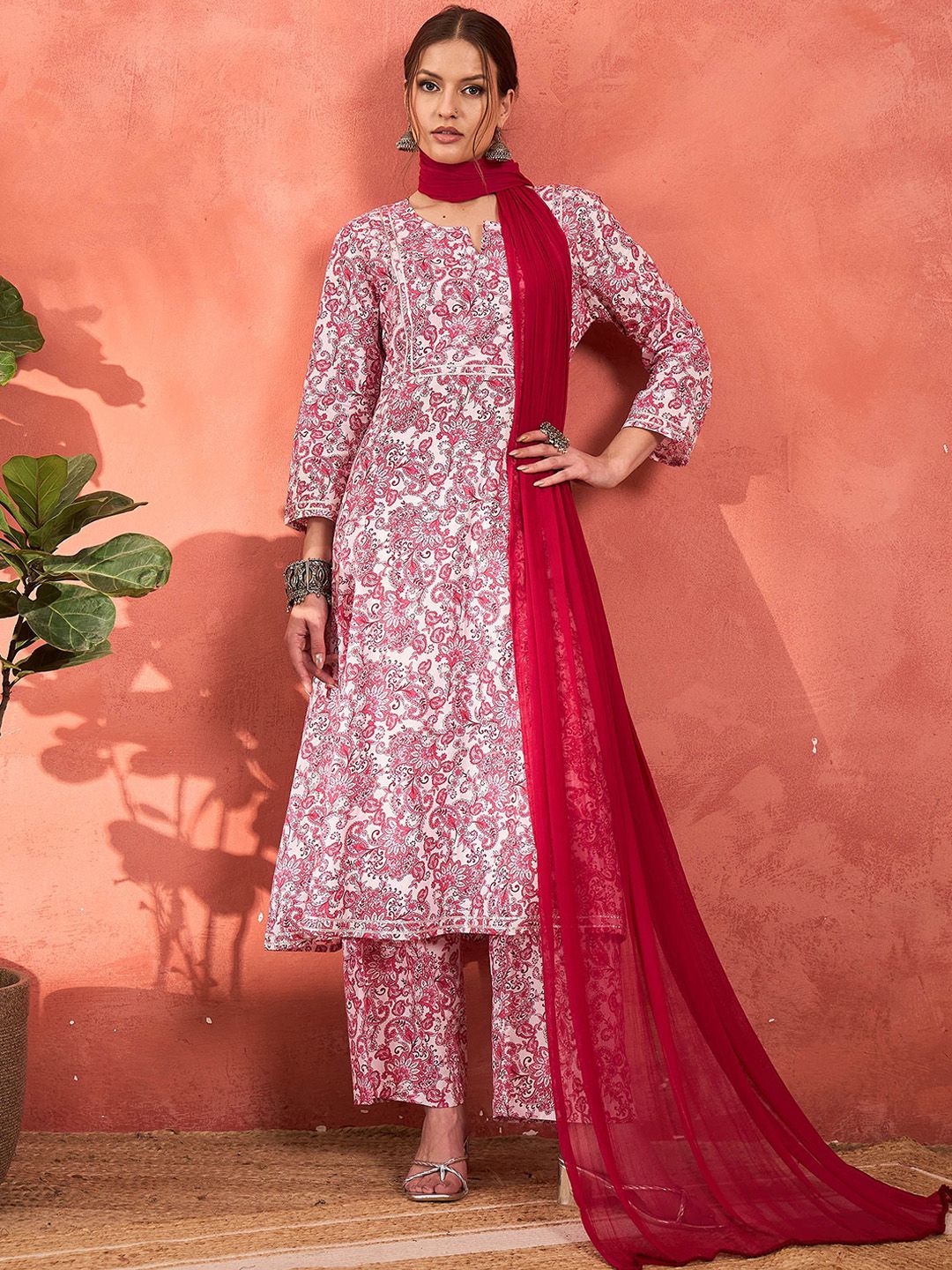 Women Floral Printed Cotton Kurta with Palazzo & Dupatta