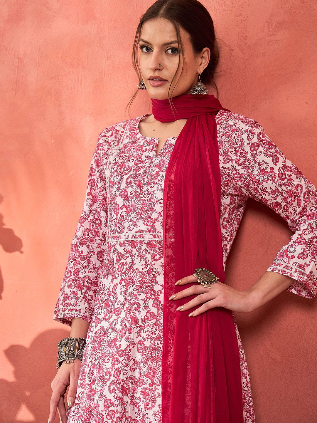 Women Floral Printed Cotton Kurta with Palazzo & Dupatta