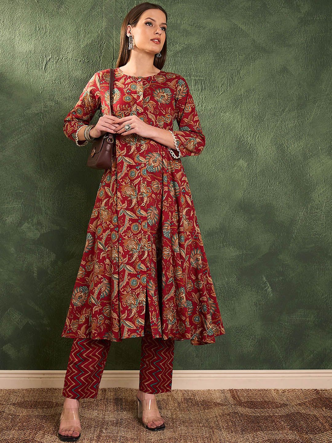 Women Floral Printed Regular Pure Cotton Kurta with Trousers