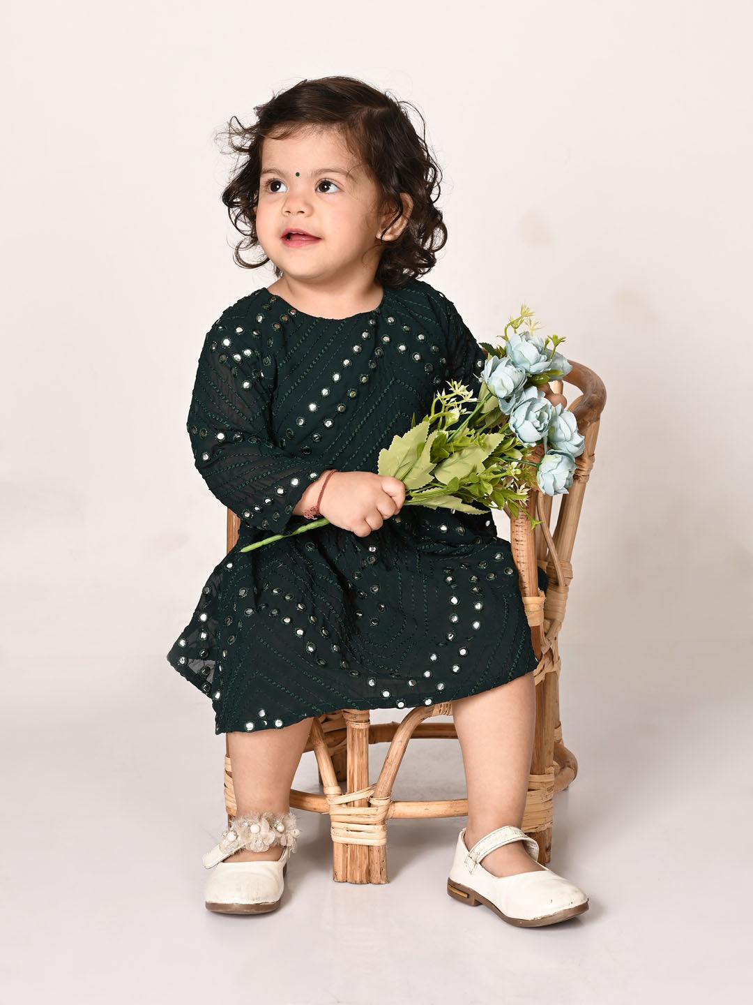 Sishu Girl's Green Mirror Kurta