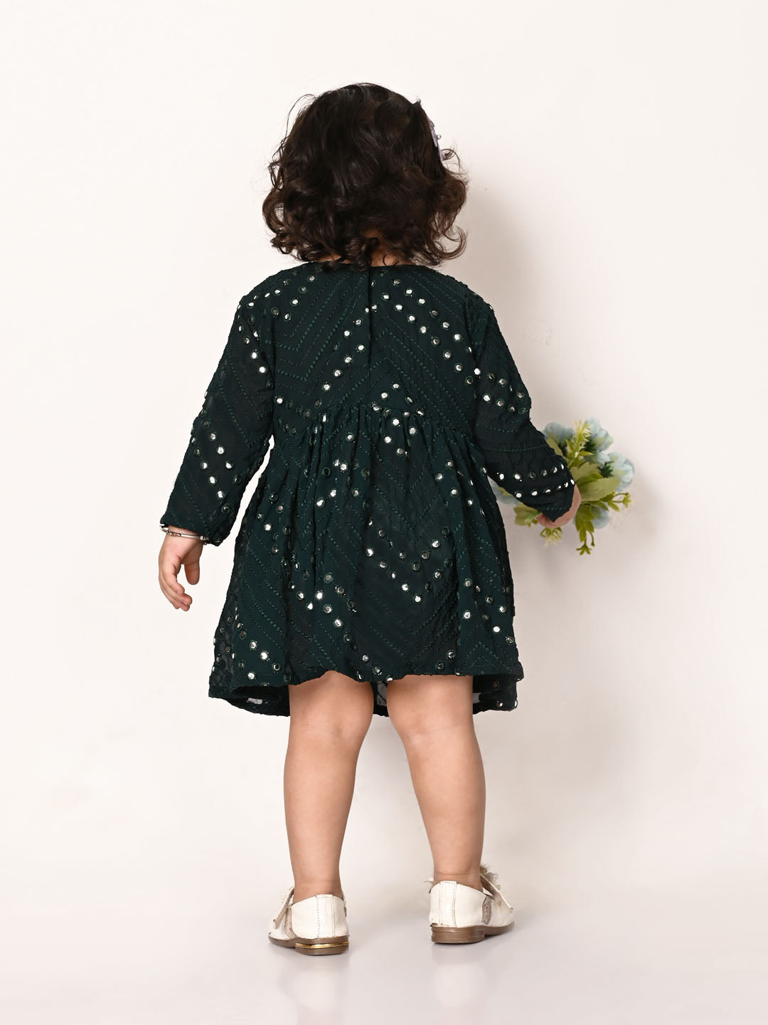 Sishu Girl's Green Mirror Kurta