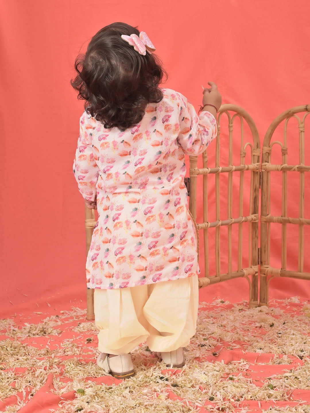 Sishu Girl's' White Floral Printed Linen Kurta And Cream Patiala Set