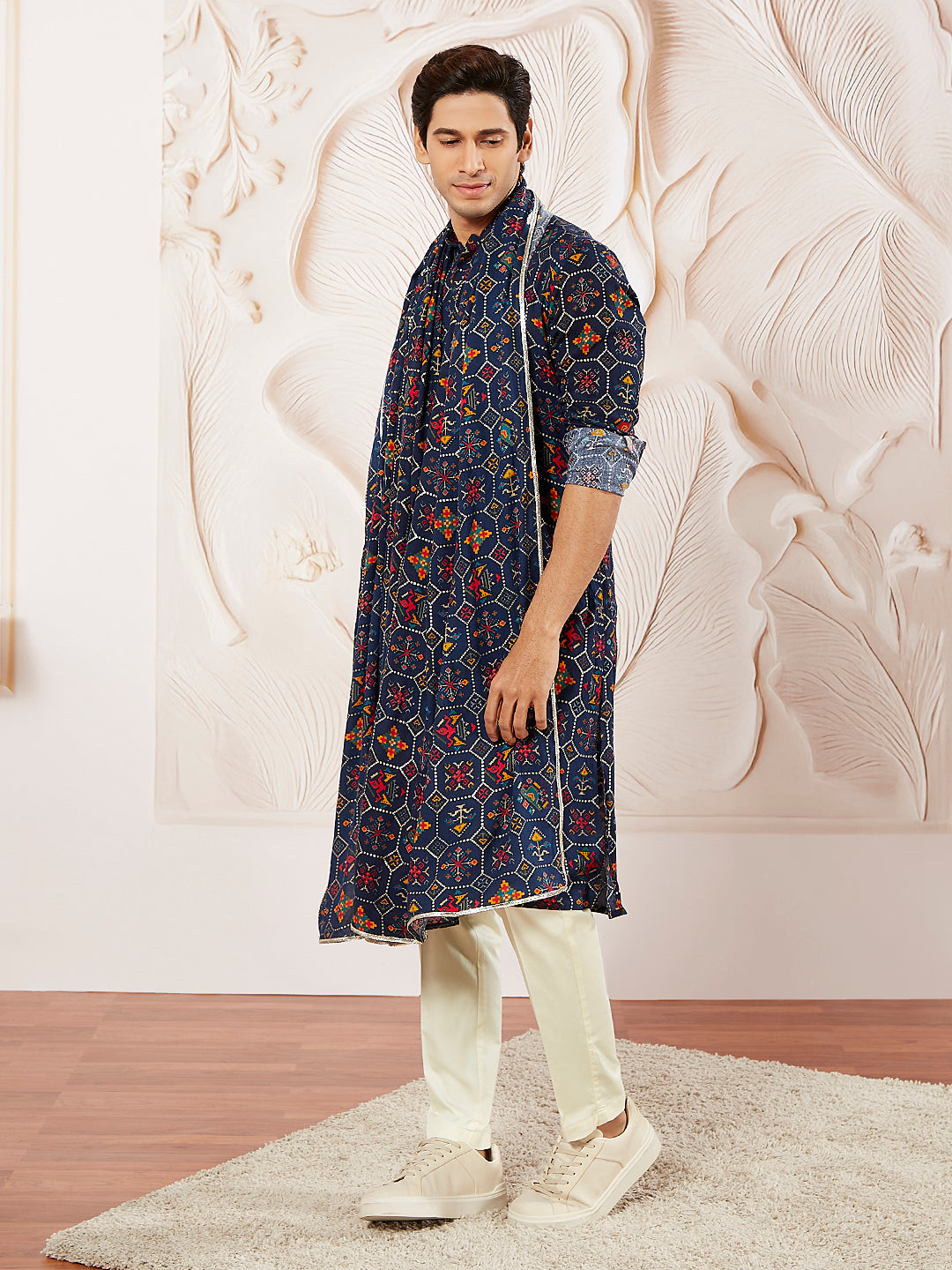 Blue Silk Blend Wedding Men's Kurta Set with Dupatta