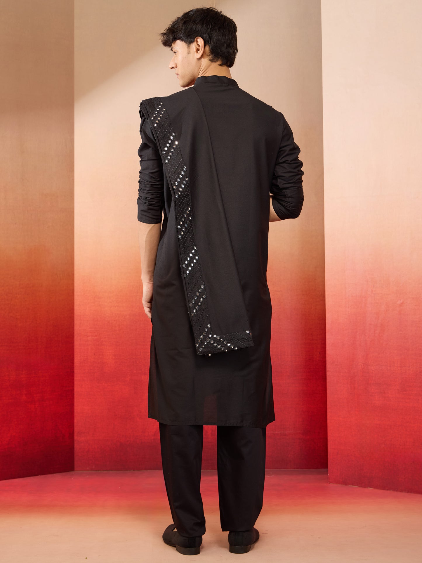 Cream Silk Blend Festival Men's Kurta Set with Dupatta