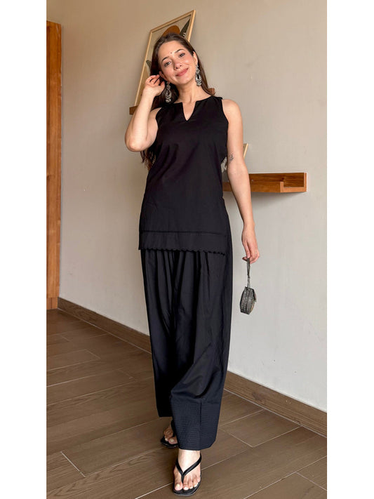 Kaala Noor Farshi Salwar Set
