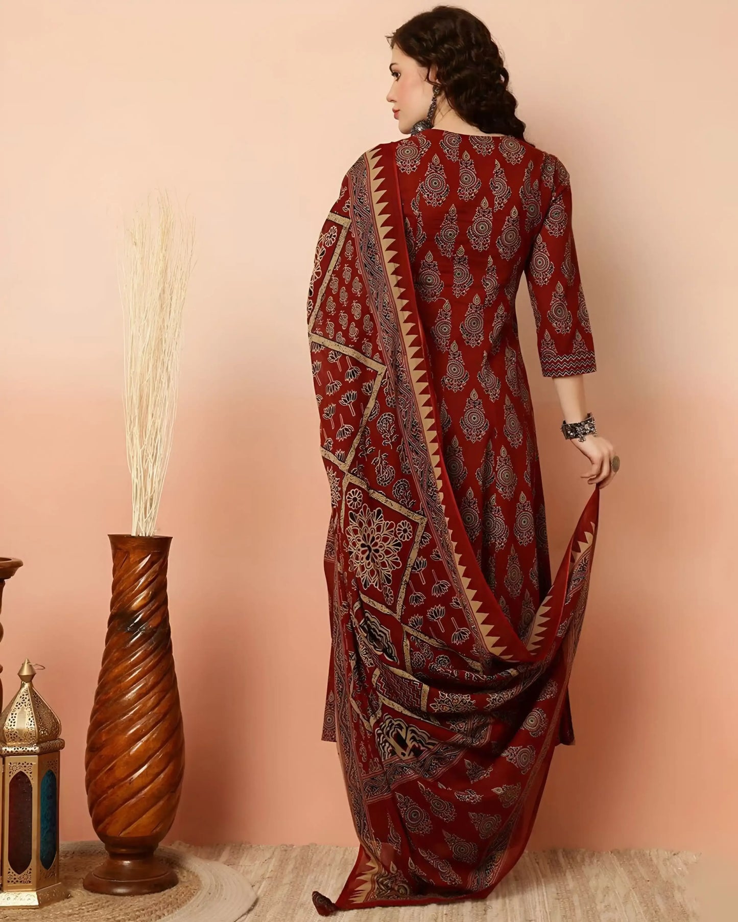 Oumad Floral Print Kurta, Palazzo & Dupatta Set