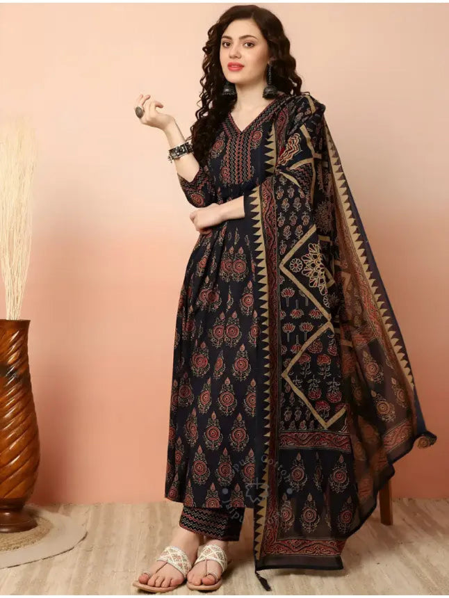 Oumad Floral Print Kurta, Palazzo & Dupatta Set