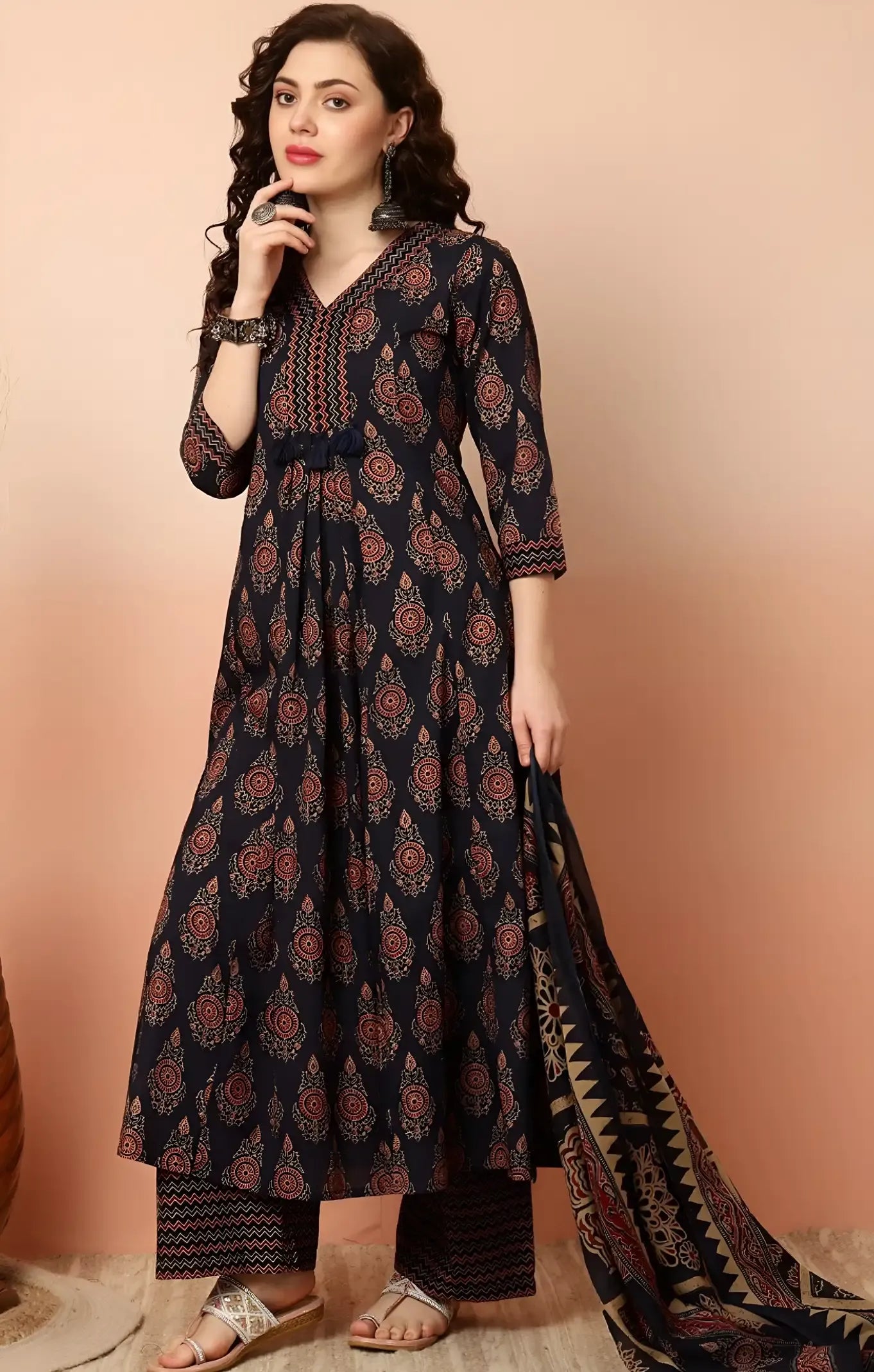 Oumad Floral Print Kurta, Palazzo & Dupatta Set