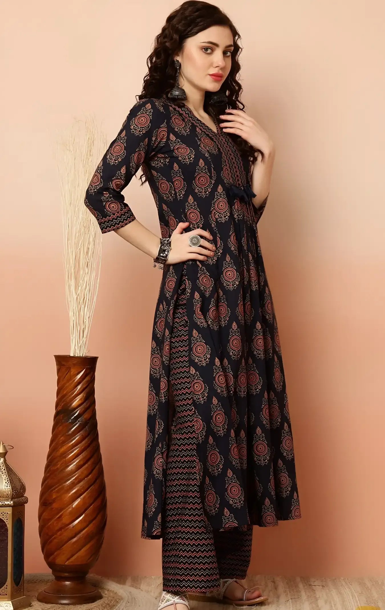 Oumad Floral Print Kurta, Palazzo & Dupatta Set