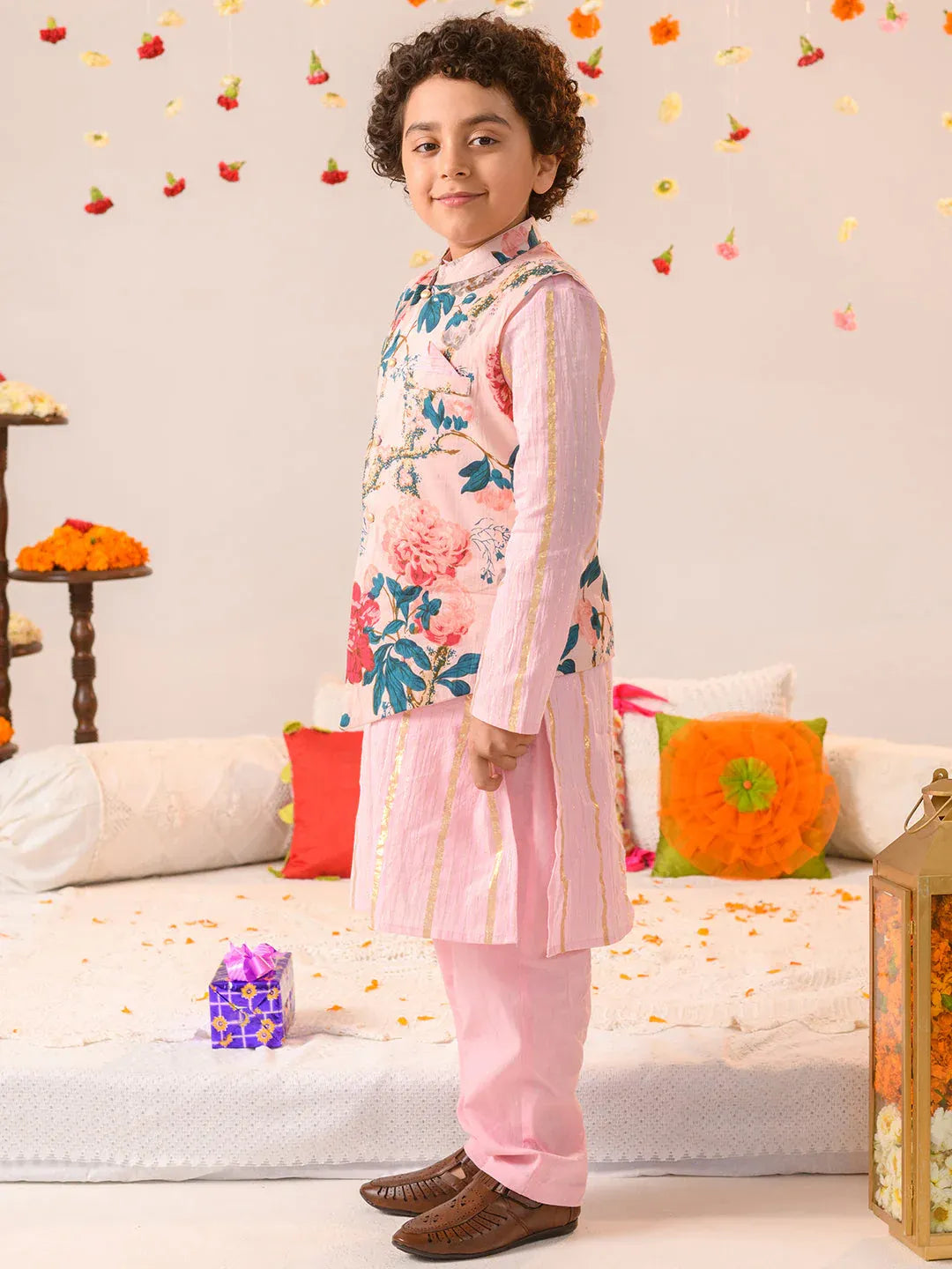 Boys Ethnic Pink Floral Printed Cotton Straight Fit Kurta Pyjama Set With Jacket