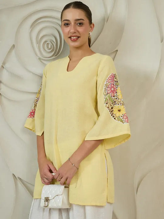 Women Farshi Floral Embroidered U-Neck Pure Cotton Kurti with Salwar
