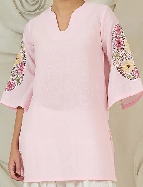 Women Farshi Floral Embroidered U-Neck Pure Cotton Kurti with Salwar