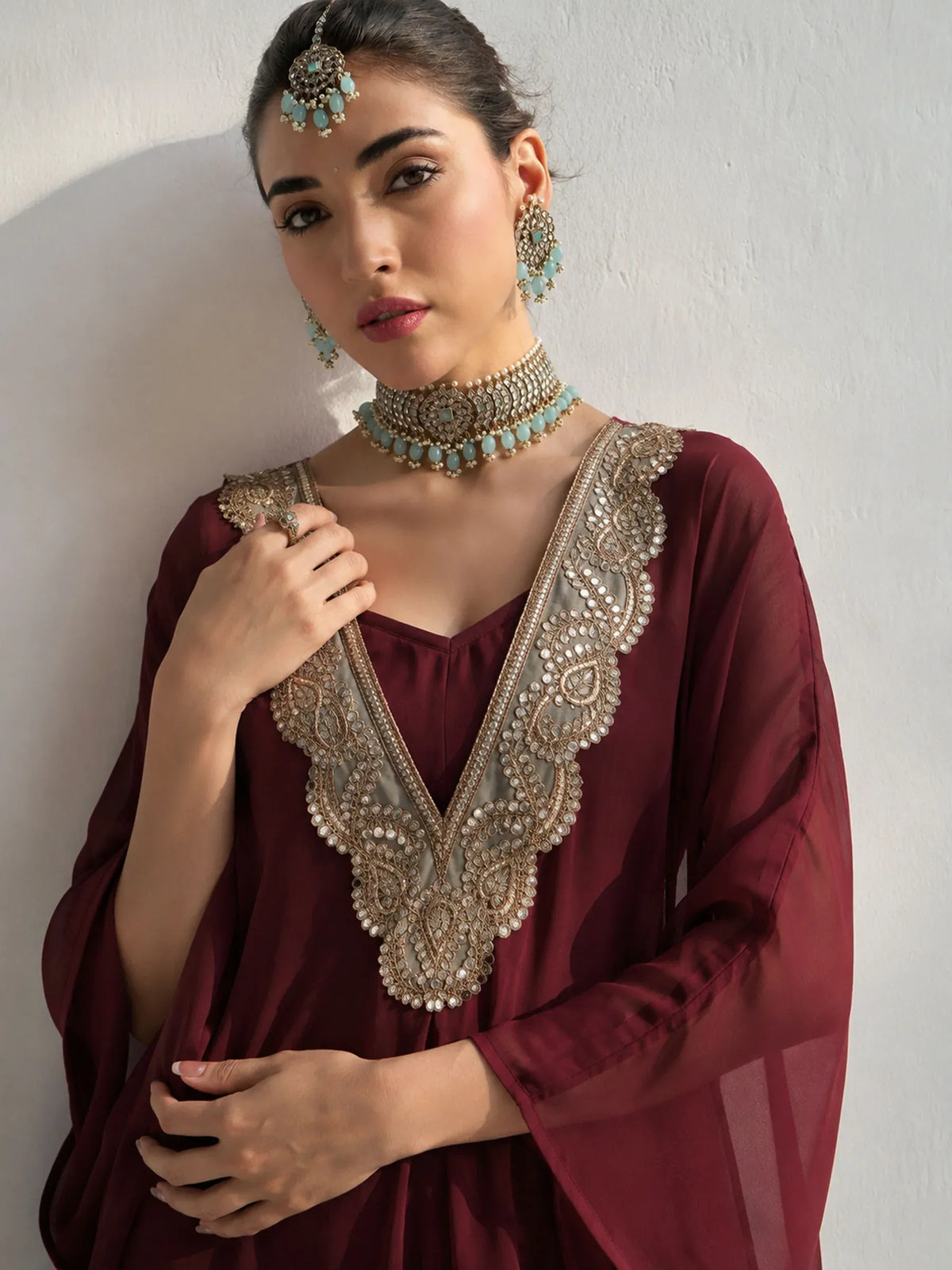 Women Embroidered Kaftan With Cami & Straight Pants