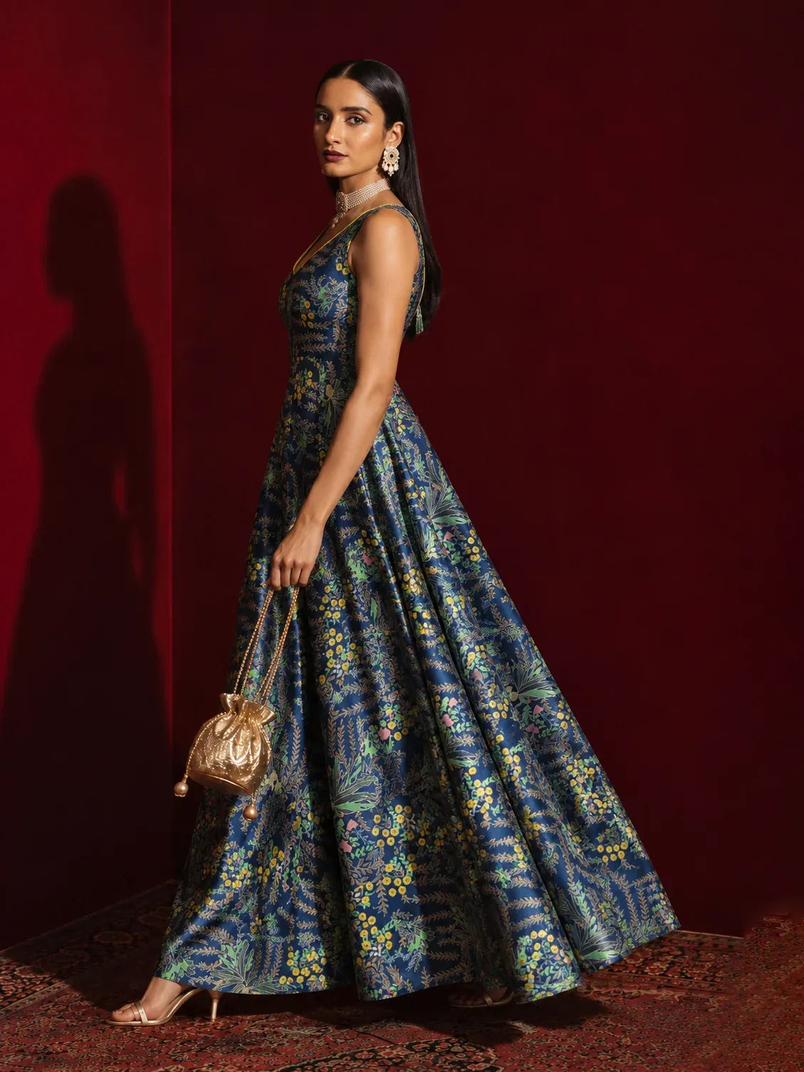 Women Navy Floral Sleeveless Anarkali Maxi Kurta