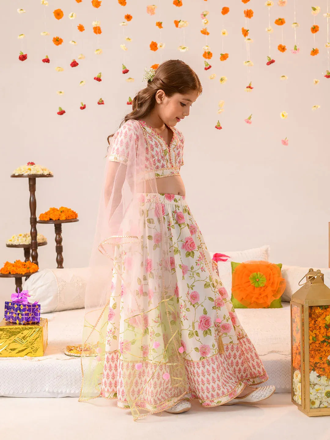 Girls Off white & Pink foil Printed Cotton Flared Lehenga & Blouse with dupatta
