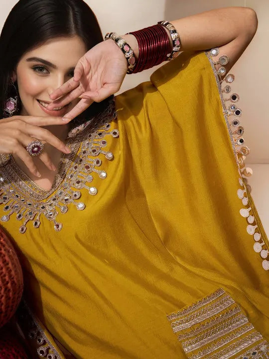 Women Embellished Tunic With Trousers Co-Ords