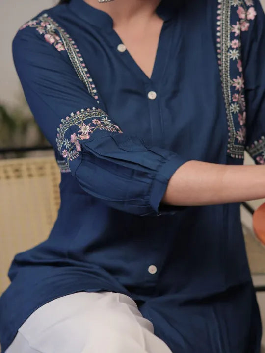 Women Ethnic Motifs Embroidered Mandarin Collar A-Line Tunic