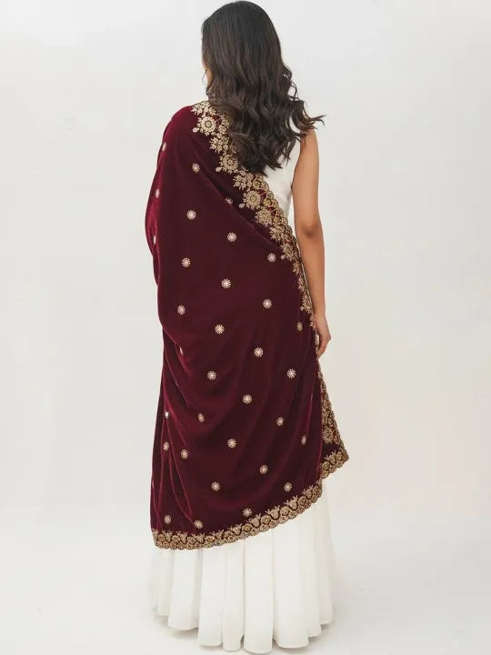 Ethnic Motifs Embroidered Velvet Dupatta with Zari