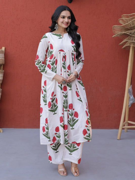 Dazzling Pink Floral Printed Cotton Casual Wear Kurti With Pant