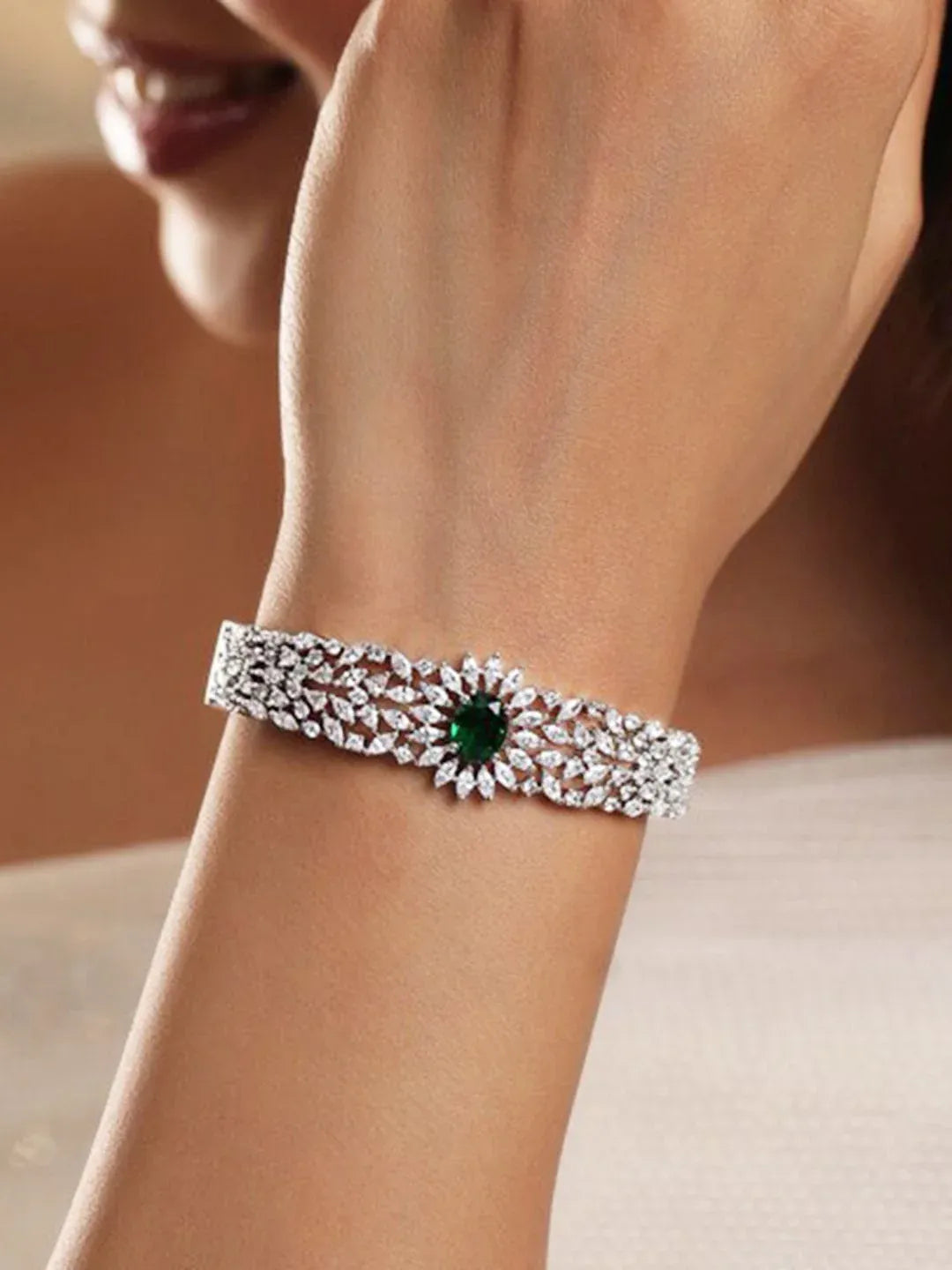 Rhodium-Plated Emerald Green & White Cubic Zirconia Studded Openable Bracelet