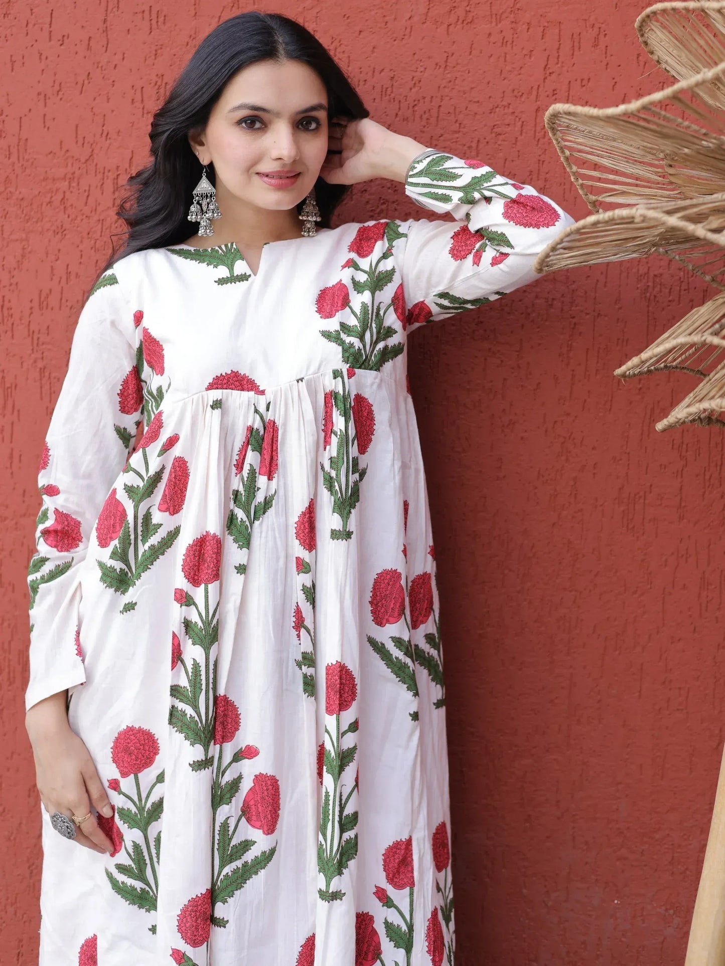 Dazzling Pink Floral Printed Cotton Casual Wear Kurti With Pant
