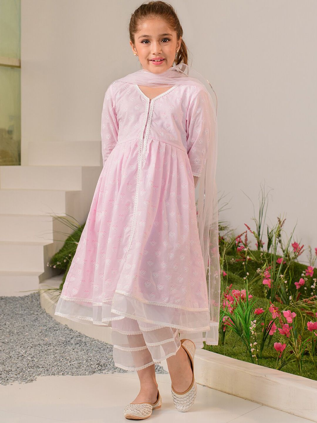 Girls Ethnic Motifs Printed Regular Pure Cotton Kurta with Trousers & Dupatta