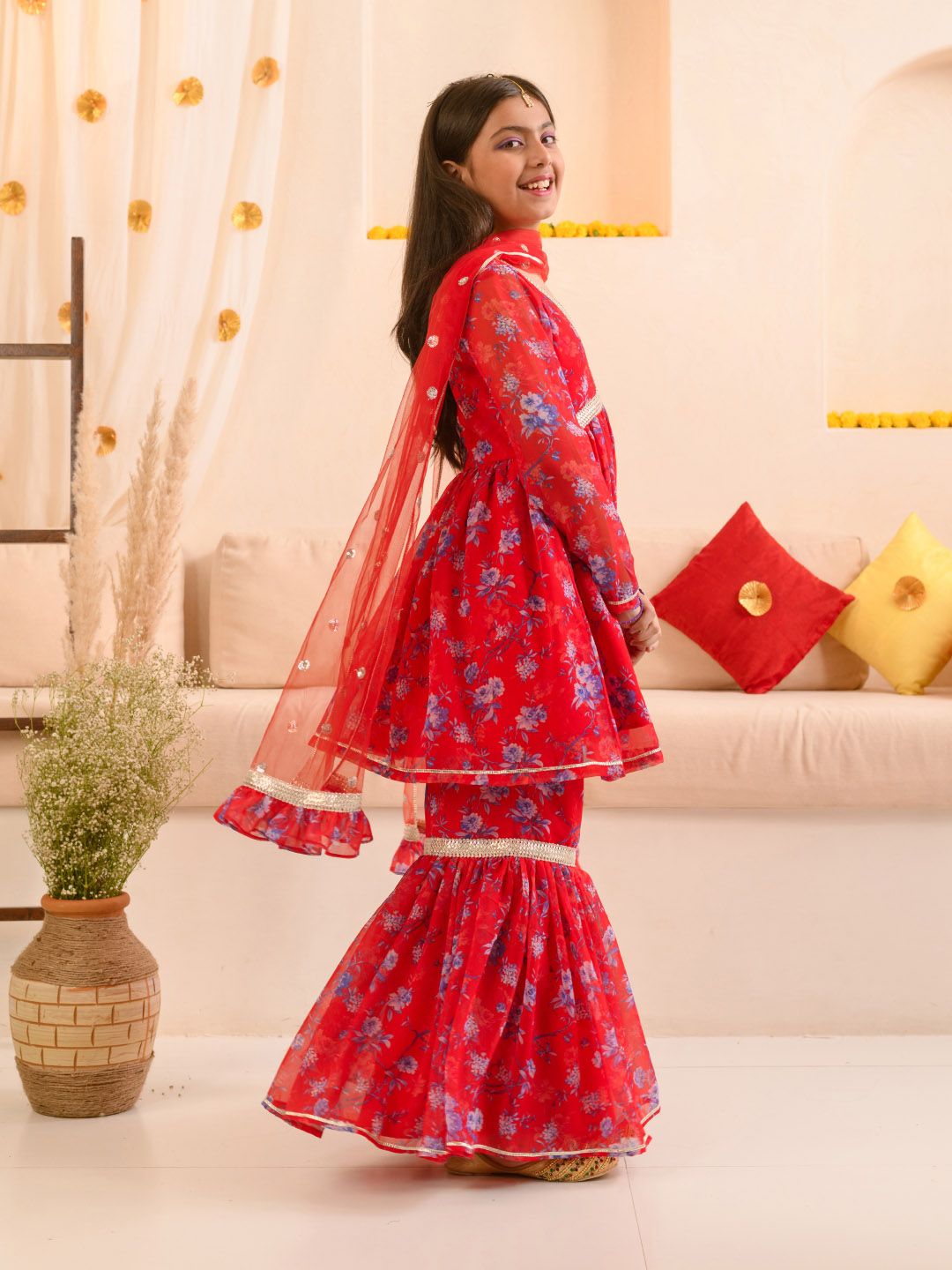 Girls Floral Printed Regular A-Line Kurta & Sharara With Dupatta