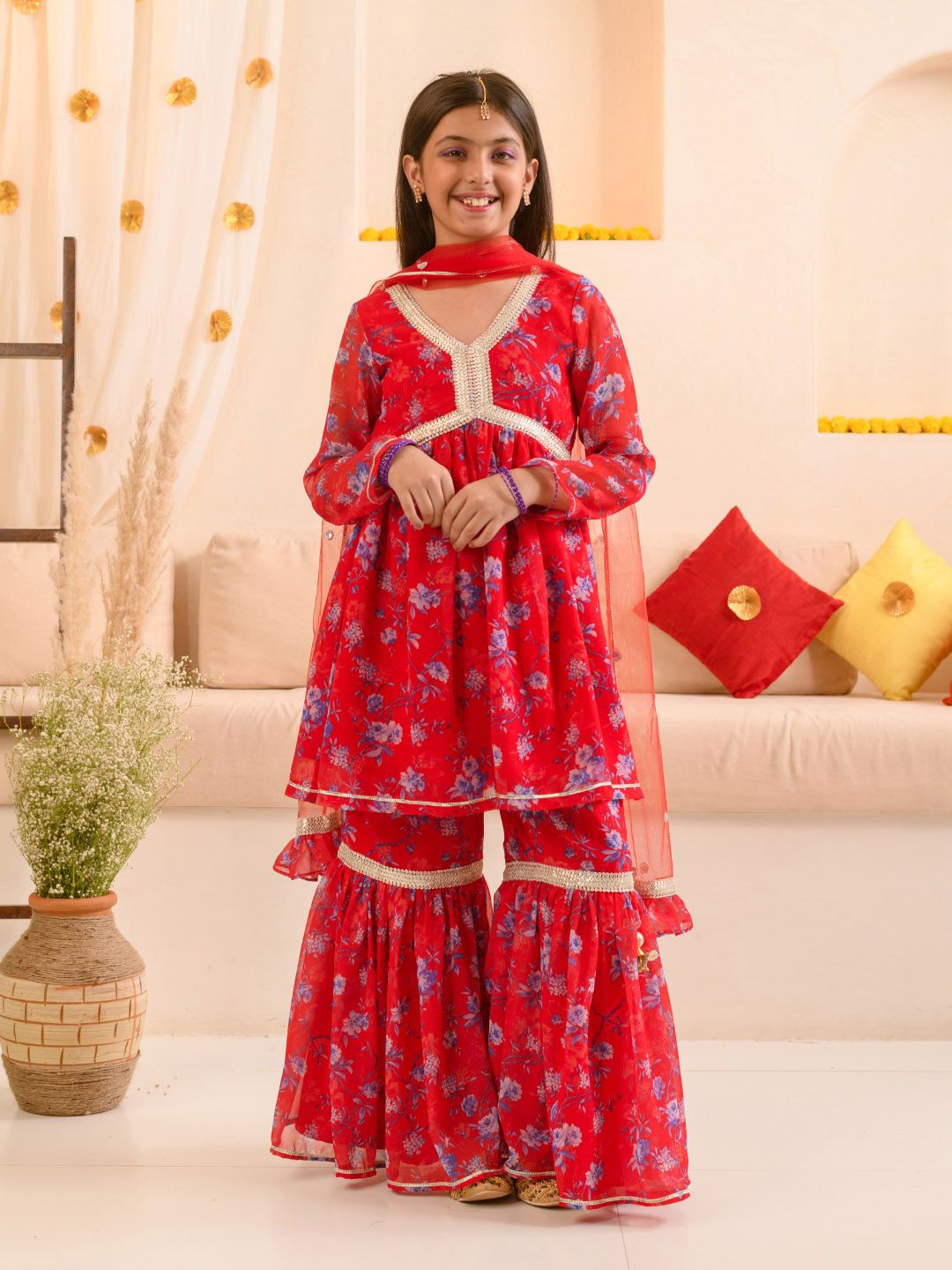 Girls Floral Printed Regular A-Line Kurta & Sharara With Dupatta