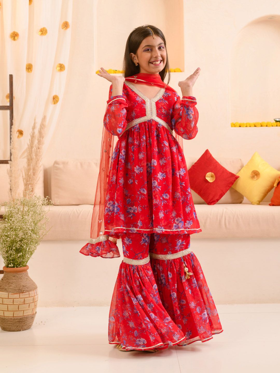 Girls Floral Printed Regular A-Line Kurta & Sharara With Dupatta