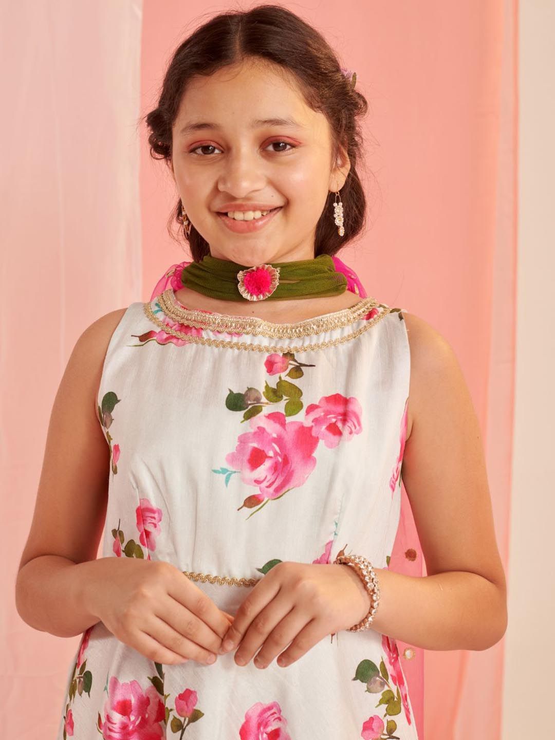 Girls Floral Printed Regular Gotta Patti Kurta with Palazzos & With Dupatta