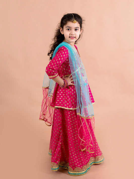 Girls Magenta & Blue Printed Ready to Wear Lehenga & Blouse With Dupatta