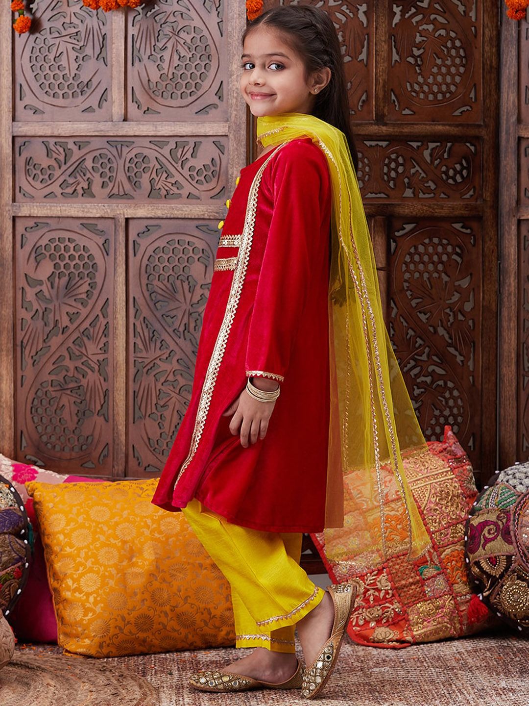 Girls Regular Gotta Patti Velvet Kurta with Salwar & With Dupatta