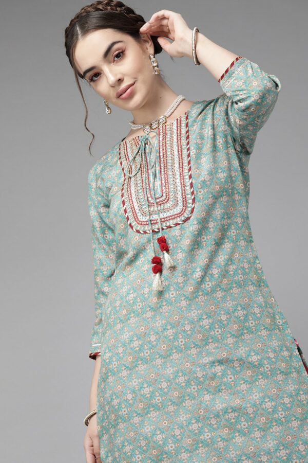 Varanga Calm Blue and Beige Ethnic Motifs Print Kurta