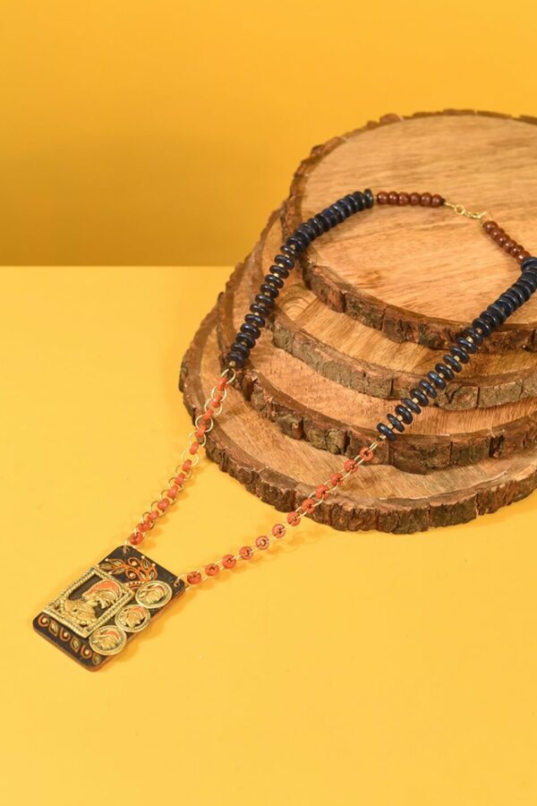 AAKRITI ART CREATIONS Blue & Gold-Toned Brass Handcrafted Necklace