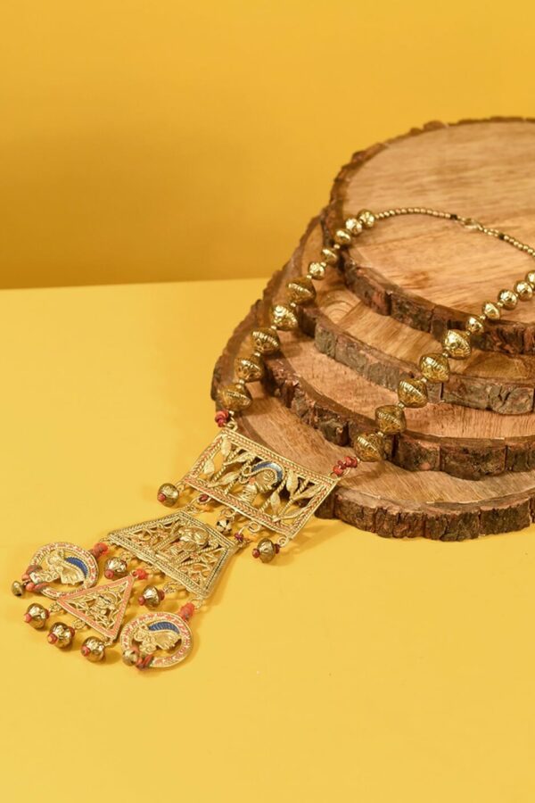 AAKRITI ART CREATIONS Gold-Toned & Red Brass Handcrafted Necklace